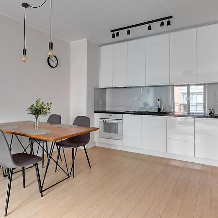 Dom & House - Apartments Chmielna Park グダニスク エクステリア 写真